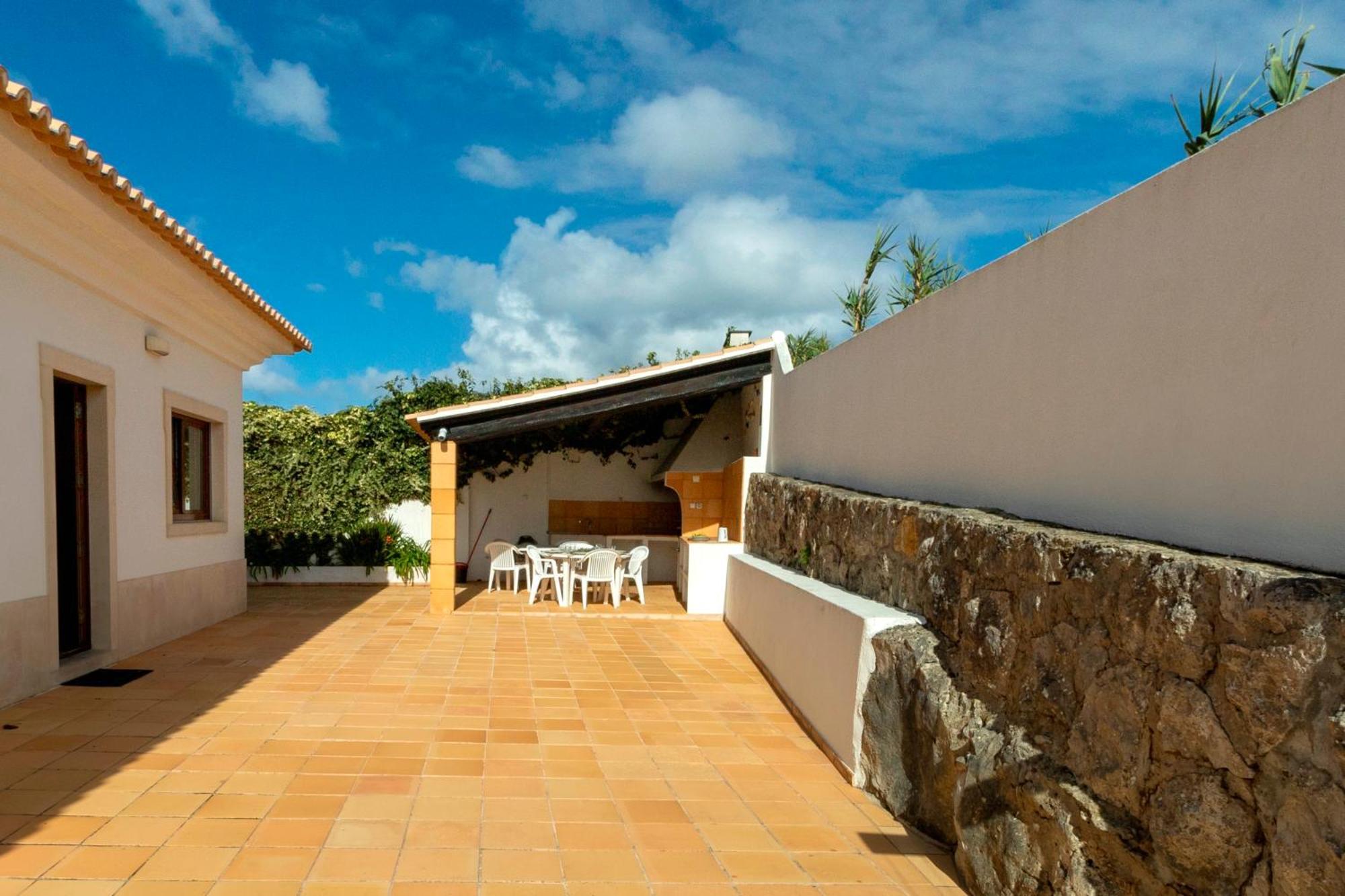 Colares Beach House, Pool Child Friendly Exterior foto