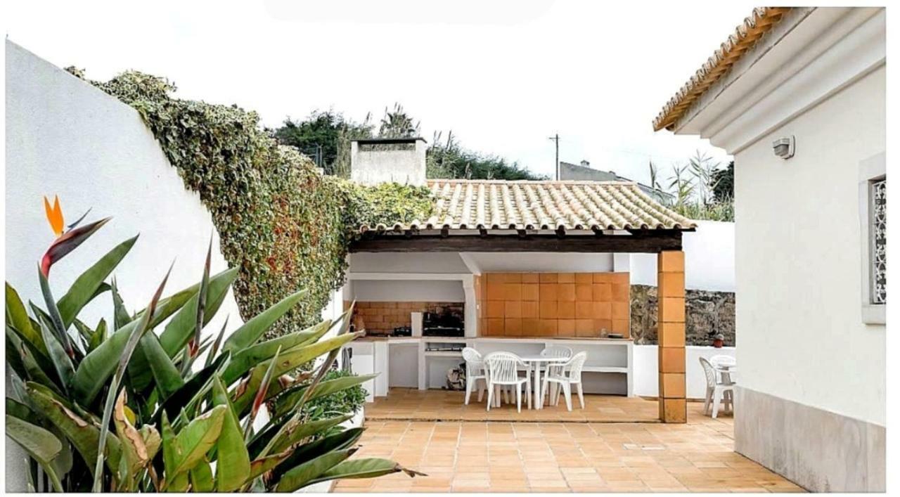 Colares Beach House, Pool Child Friendly Exterior foto